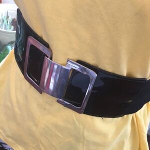 Vintage Faux Patent Leather/Elastic Cinch Belt 3/4